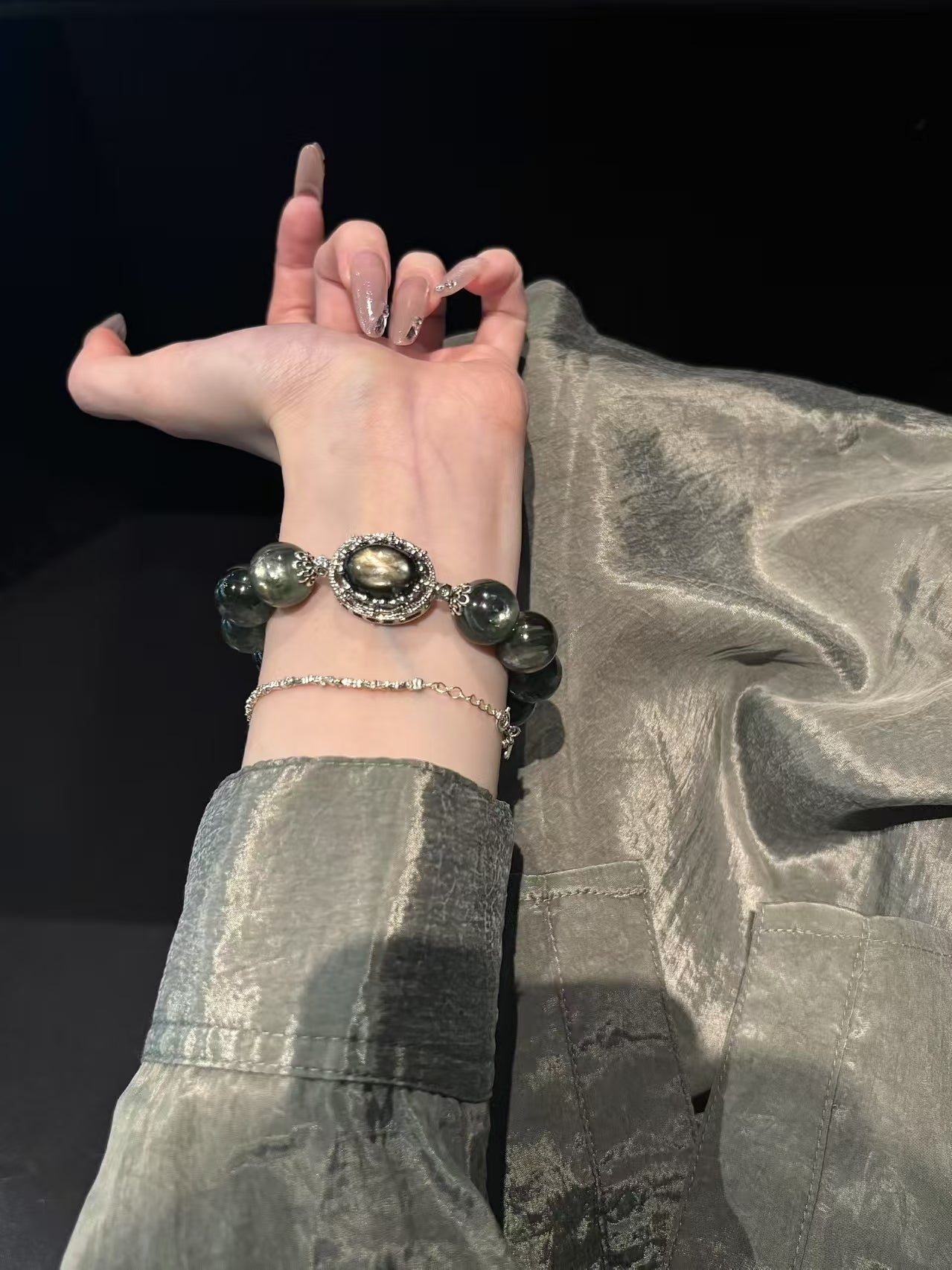 Emerald Serenity: Dark Green Lepidolite Bracelet