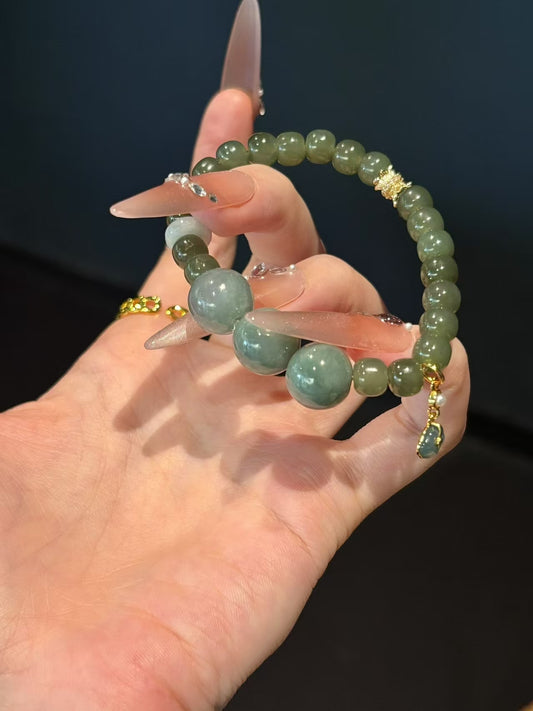 Jade Harmony: Hetian Jade and Jadeite Bead Bracelet