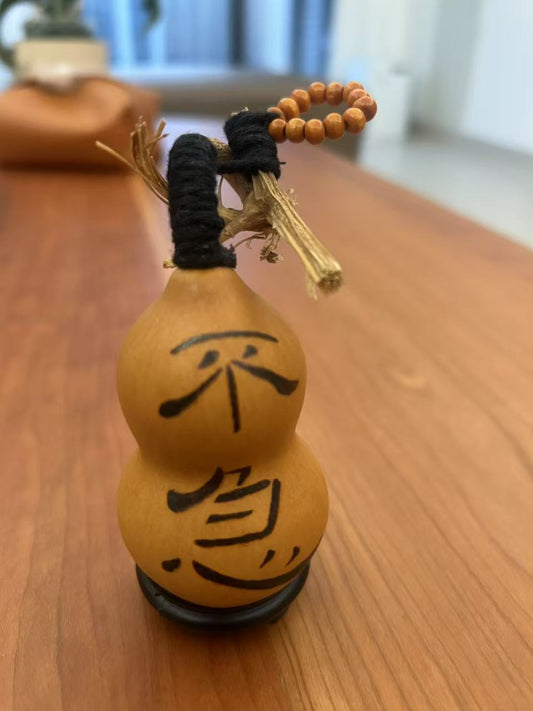 Small beautiful gourd ornaments pendant, natural gourd