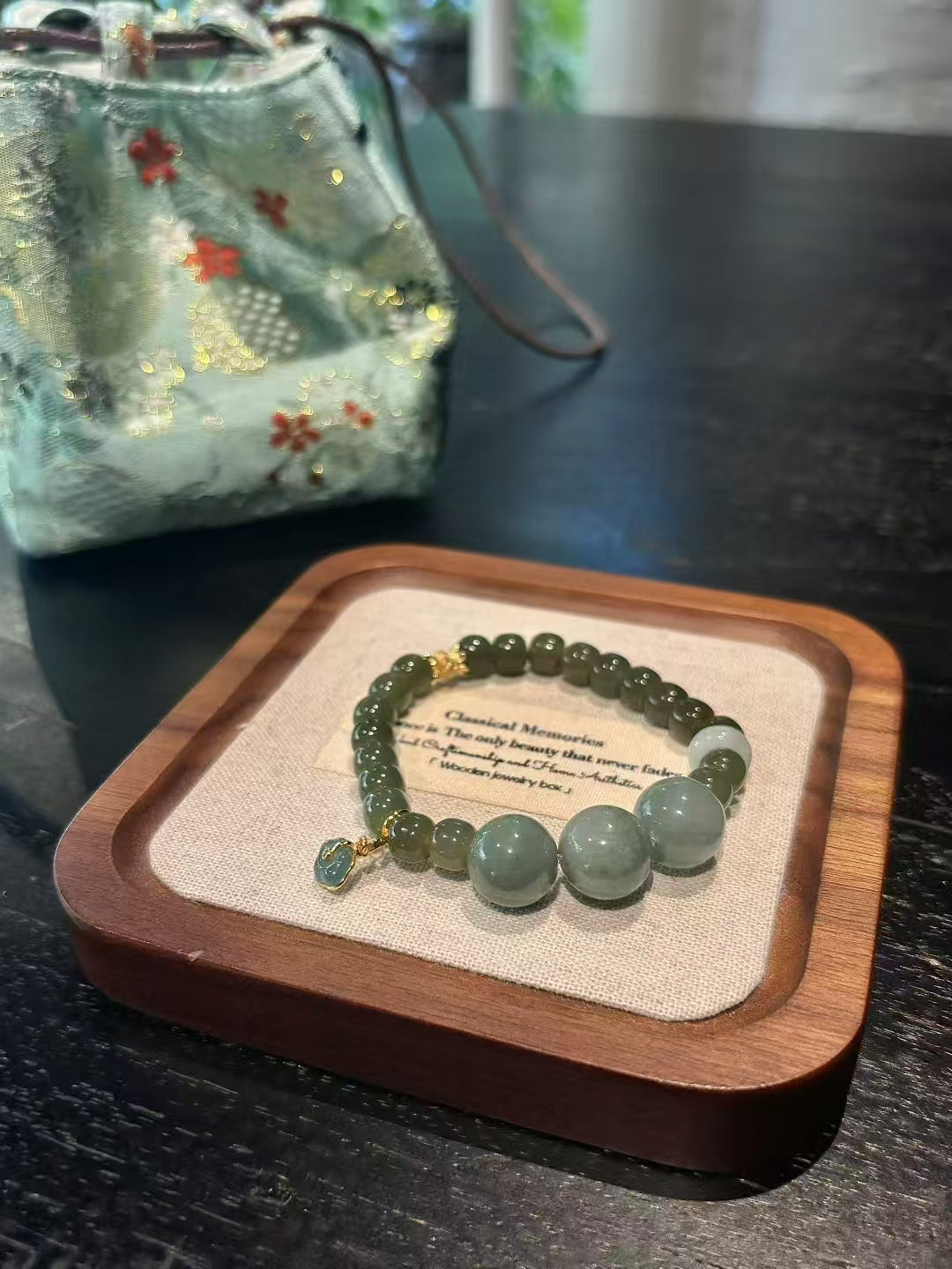 Jade Harmony: Hetian Jade and Jadeite Bead Bracelet