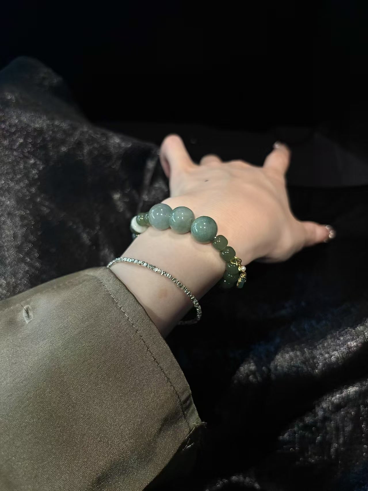 Jade Harmony: Hetian Jade and Jadeite Bead Bracelet