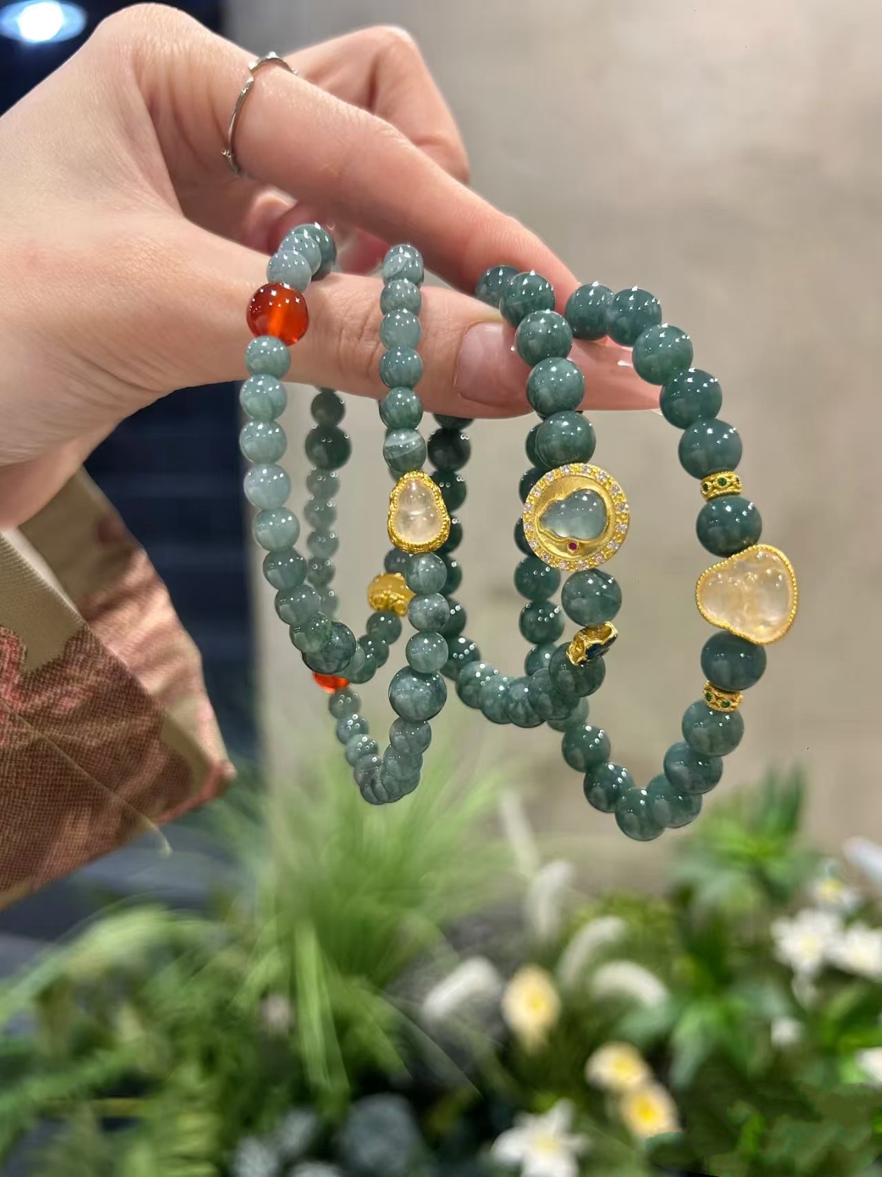 Azure翡翠Harmony: Blue - Water Jadeite Bracelet Set