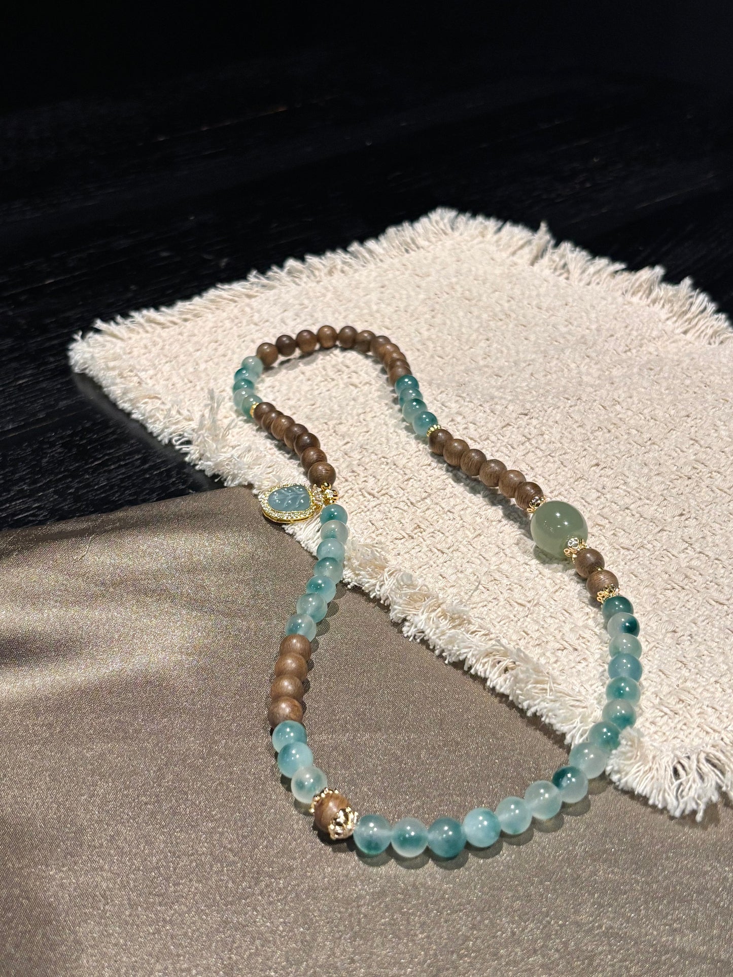 Spiritual Protection: Hetian Jade, Sandalwood, Agate & Water - Foam Jade Leaf Bracelet