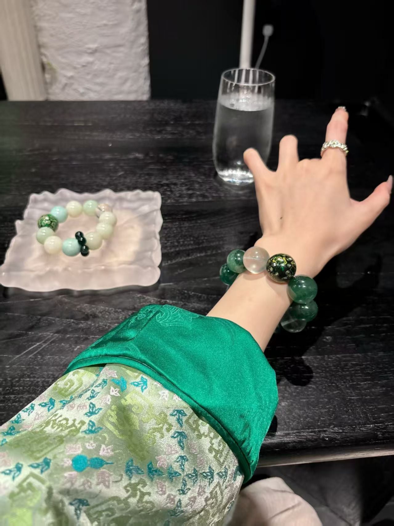 Dual-Tone Prosperity: Autumn/Winter Luxury Crystal Stack Bracelet